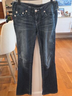 True Religion Womens Dark Indigo USA Made Boot-Cut Jeans w/ Faded Detailing (27)
